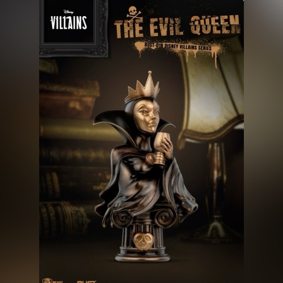 NWT Disney Evil Queen Bust - Picture 2 of 6